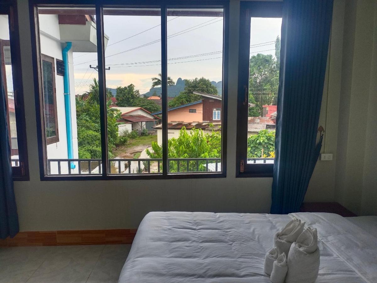 Vang Vieng Champa Hotel エクステリア 写真